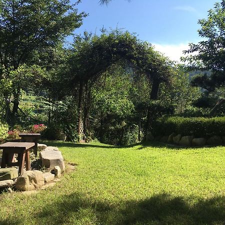 Sicily Pension Hongcheon Εξωτερικό φωτογραφία